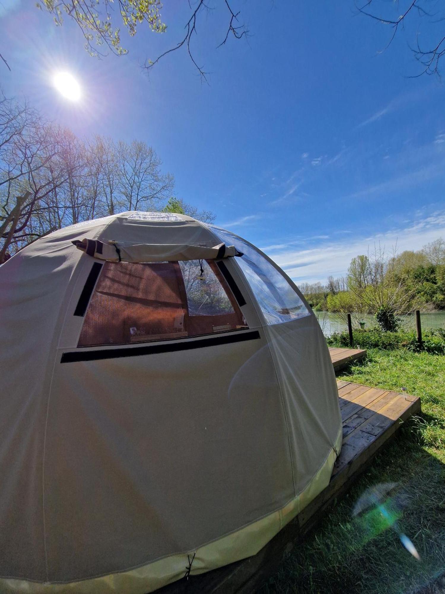 Les Nuits De Cassiopee Bed & Breakfast Sorde-l'Abbaye Room photo